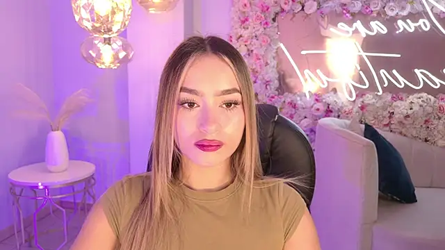 AmaiaHaywood online show from 10-29-25, 04:44