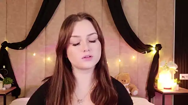 Kendra Parlow online show from 10-03-25, 08:21
