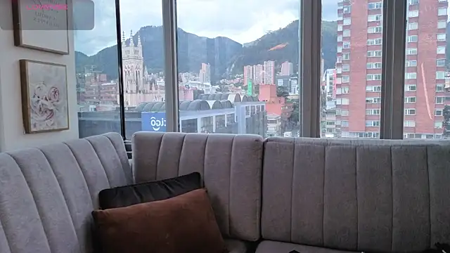 Daphne chers online show from 04-01-26, 07:33