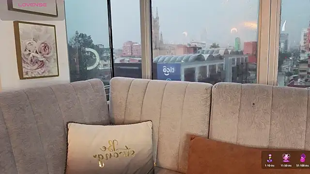 Daphne chers online show from 03-09-26, 08:01