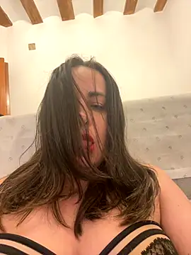 laarti online show from 10-28-25, 03:00