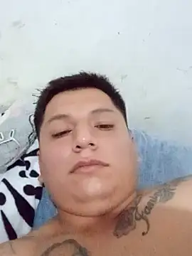 Snapshot of 69-pene_rico chatting on 06-12-26, 04:43 69-pene rico online show from 06-12-26, 04:43