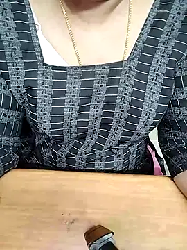 Tamil Radha online show from 10-17-25, 05:37