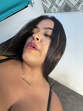 Snapshot of Alexa_candy18 chatting on 06-10-26, 02:24 Alexa candy18 online show from 06-10-26, 02:24