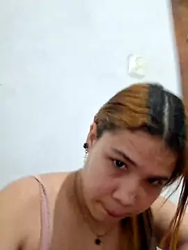 kimberlitaz online show from 12-22-25, 10:54