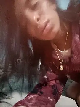 Ariell Kieran online show from 04-25-26, 03:53