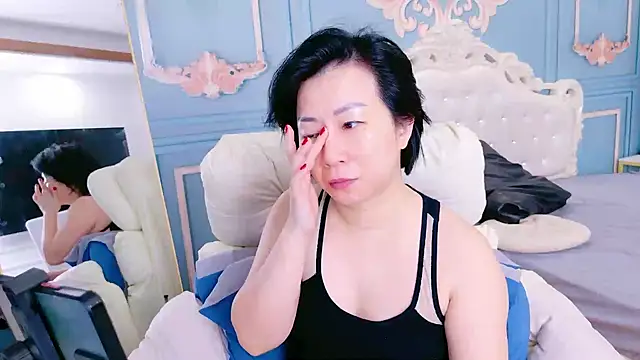 LucianaMe online show from 11-08-25, 01:53