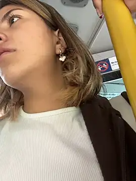 Snapshot of Andrea18_blonde chatting on 12-05-25, 12:26 Andrea18 blonde online show from 12-05-25, 12:26