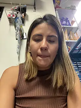 Andrea18 blonde online show from 02-18-26, 12:08