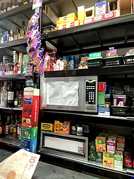 Snapshot of Andrea18_blonde chatting on 10-31-25, 02:35 Andrea18 blonde online show from 10-31-25, 02:35