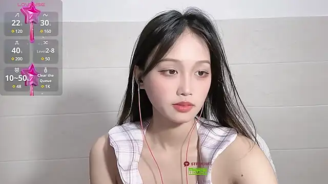 xunian71O online show from 02-15-25, 04:34