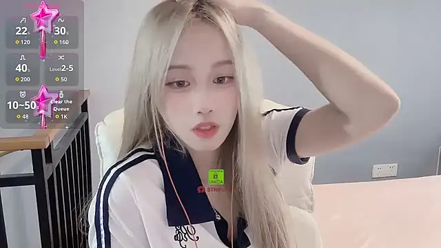 xunian71O online show from 01-09-26, 06:31