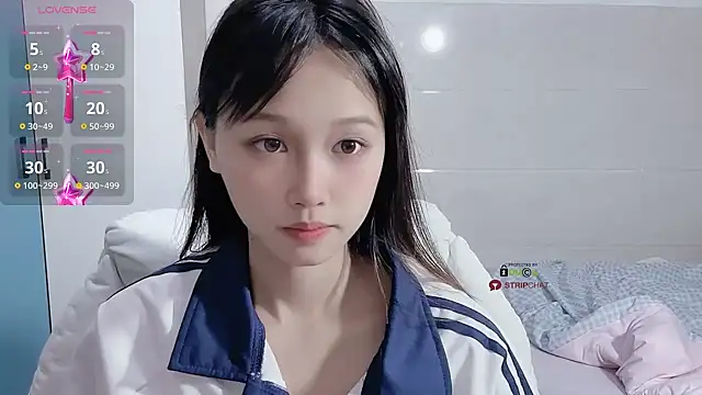 xunian71O online show from 02-25-25, 05:19