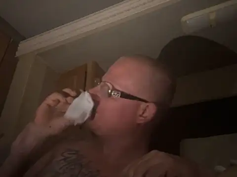 ClimbedCaelum online show from 04-10-26, 07:04