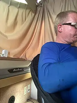 ClimbedCaelum online show from 04-03-26, 08:04