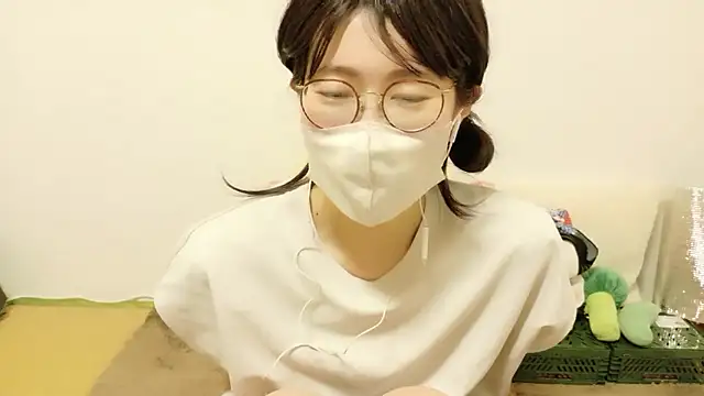 Snapshot of RIO_o0 chatting on 06-19-26, 01:39 RIO o0 online show from 06-19-26, 01:39