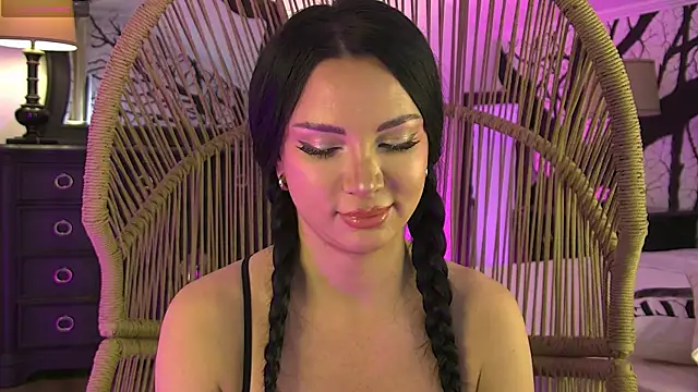 Amber Luna online show from 03-16-25, 09:27
