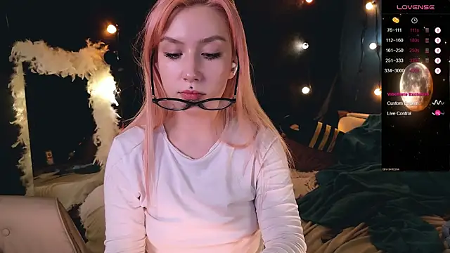 Bibi Iva online show from 05-19-26, 07:10
