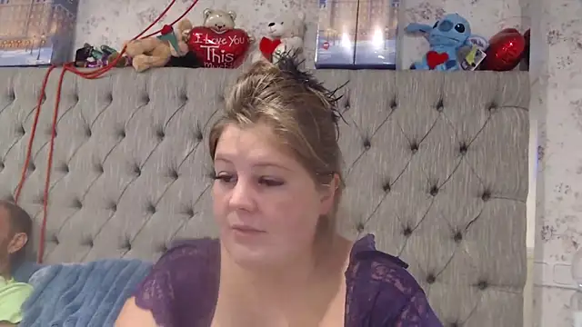 Lars-Lola online show from 11-12-25, 11:14