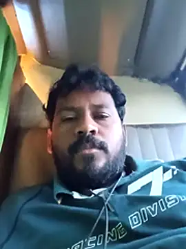 Snapshot of anandhababu chatting on 12-05-25, 01:16 anandhababu online show from 12-05-25, 01:16