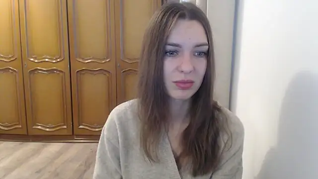 aurora lust online show from 10-31-25, 06:32