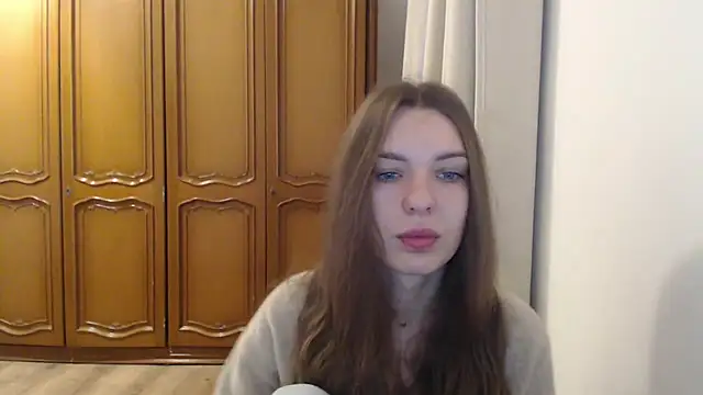 aurora lust online show from 11-17-25, 06:28