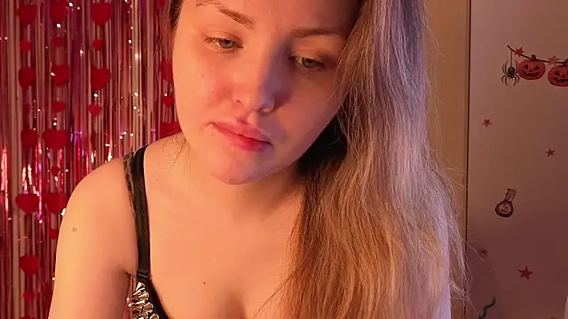 Lora Rosee online show from 06-23-26, 02:26