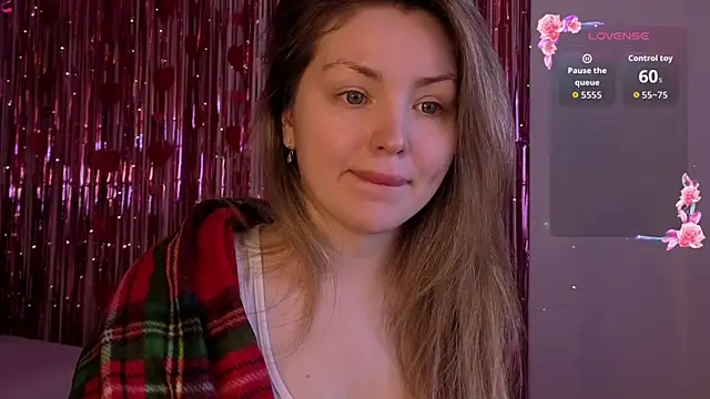 Snapshot of Lora_Rosee chatting on 04-21-26, 02:23 Lora Rosee online show from 04-21-26, 02:23