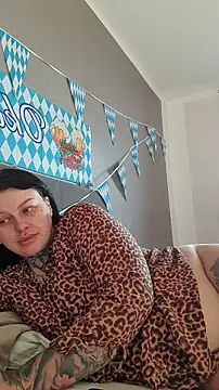 CannabisQueenn online show from 10-02-25, 07:12