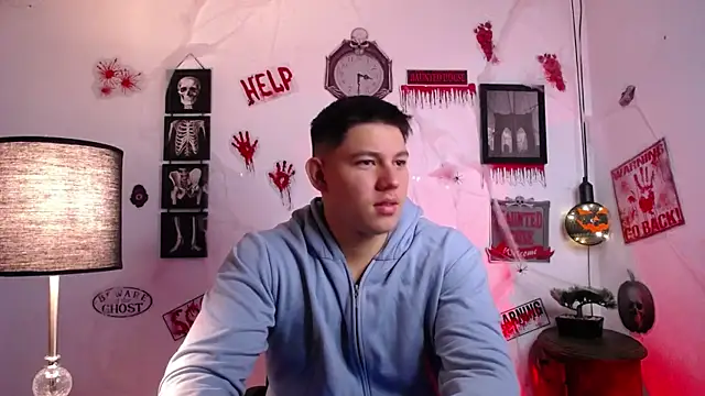 JamesCr  online show from 10-28-25, 10:14