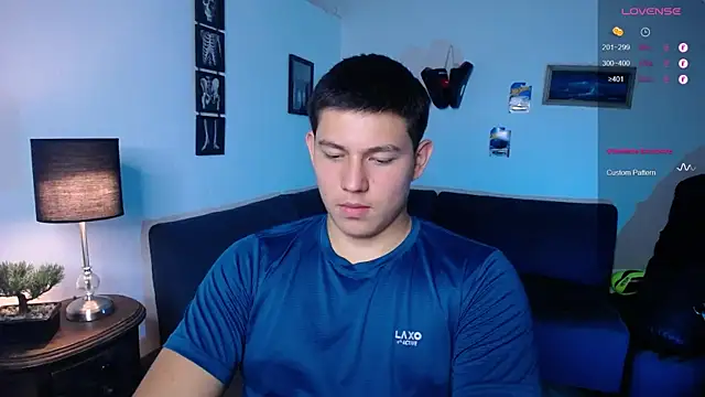 JamesCr  online show from 03-28-26, 10:44