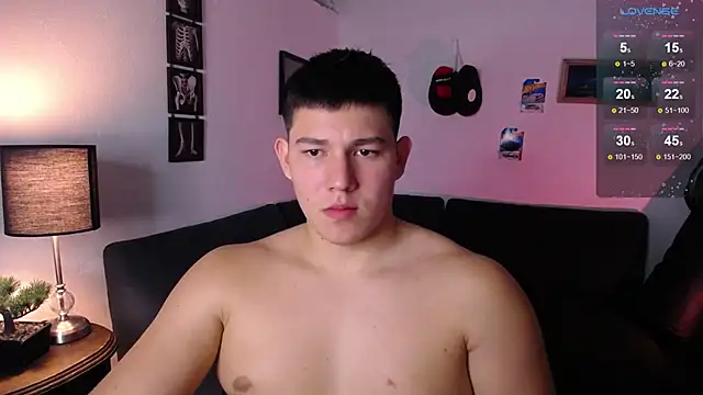 JamesCr  online show from 02-19-26, 01:57