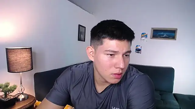 JamesCr  online show from 02-17-26, 01:36