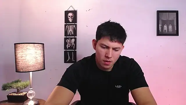 JamesCr  online show from 11-16-25, 12:37