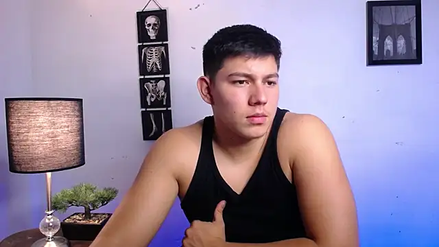 JamesCr  online show from 11-08-25, 12:03