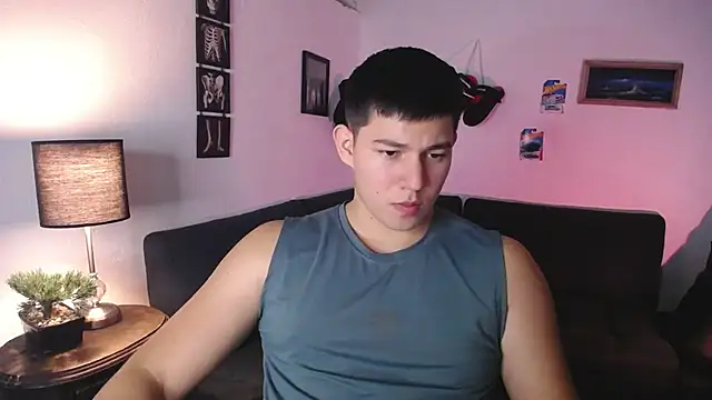 JamesCr  online show from 02-25-26, 12:33