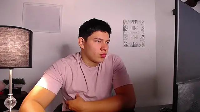 JamesCr  online show from 10-07-25, 11:00