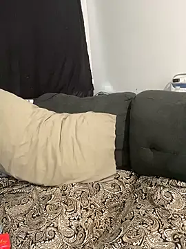 Snapshot of nadia06 chatting on 09-19-25, 03:27 nadia06 online show from 09-19-25, 03:27