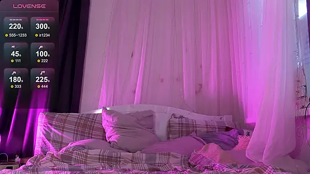 Kellybbface online show from 03-06-26, 04:29