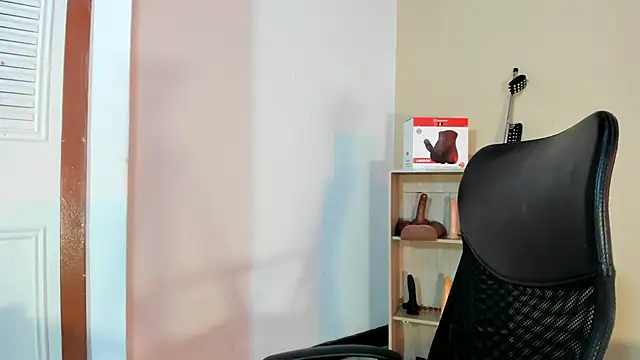 Violetta 0 online show from 01-13-26, 01:37