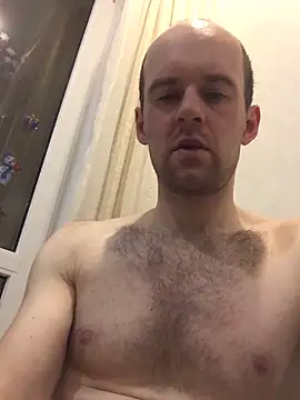 LynnAhNight online show from 11-20-25, 03:40