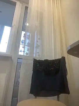 LynnAhNight online show from 03-30-26, 03:19