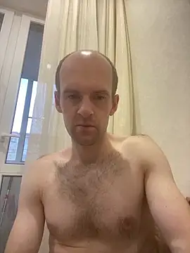 LynnAhNight online show from 09-17-25, 03:08