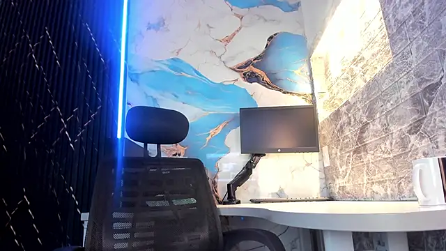 cassidy blossom online show from 11-21-25, 10:31