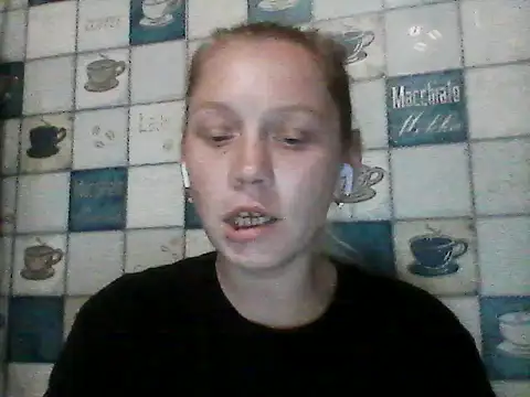 Snapshot of Anna_wey chatting on 06-21-26, 07:08 Anna wey online show from 06-21-26, 07:08