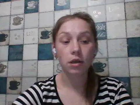 Snapshot of Anna_wey chatting on 03-10-25, 06:01 Anna wey online show from 03-10-25, 06:01