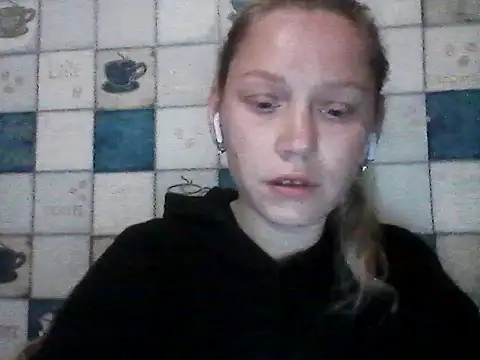 Snapshot of Anna_wey chatting on 05-04-26, 06:11 Anna wey online show from 05-04-26, 06:11