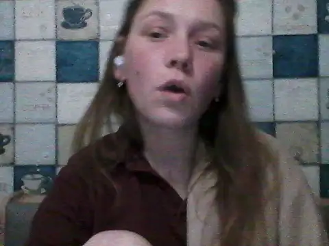 Snapshot of Anna_wey chatting on 03-01-25, 08:32 Anna wey online show from 03-01-25, 08:32