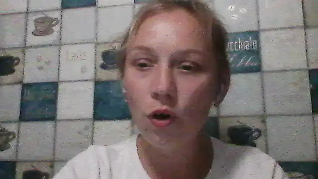 Snapshot of Anna_wey chatting on 08-09-26, 07:20 Anna wey online show from 08-09-26, 07:20