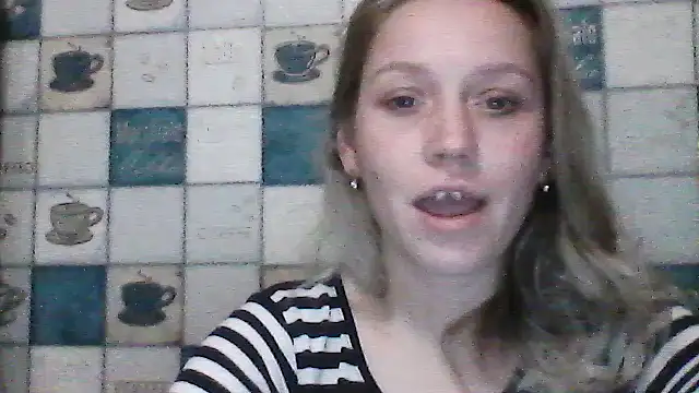 Snapshot of Anna_wey chatting on 03-21-25, 09:34 Anna wey online show from 03-21-25, 09:34